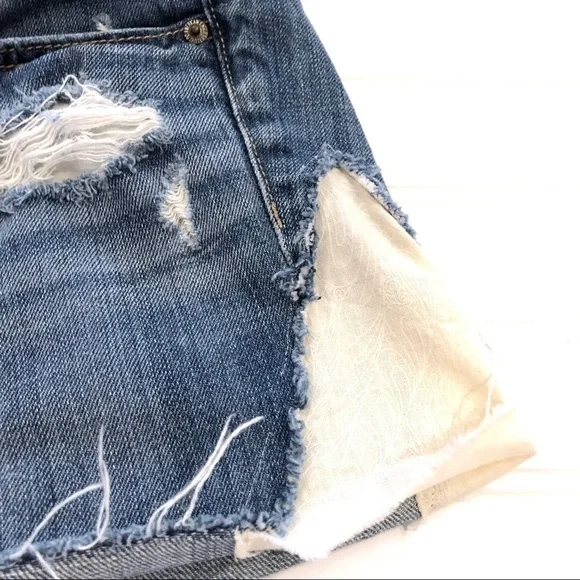 AMERICAN EAGLE Distressed Jean Shorts - Picture 3 of 6